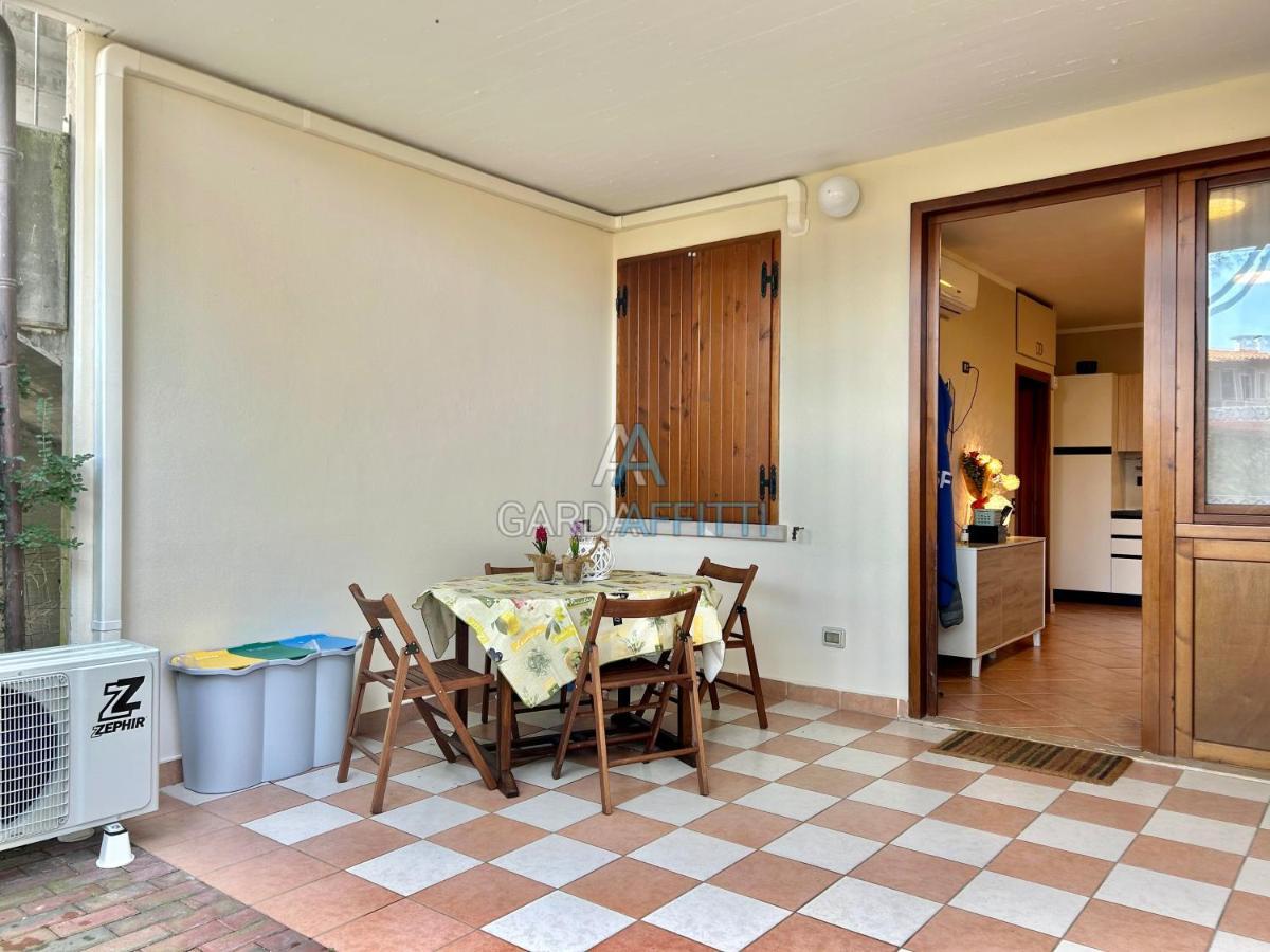 Perla Apartment - 3 Piscine E Un Bar - Desenzano Desenzano del Garda Buitenkant foto