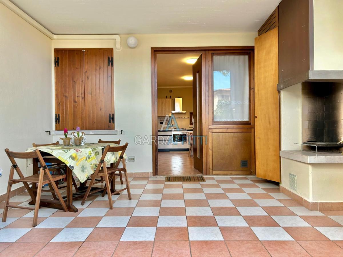 Perla Apartment - 3 Piscine E Un Bar - Desenzano Desenzano del Garda Buitenkant foto